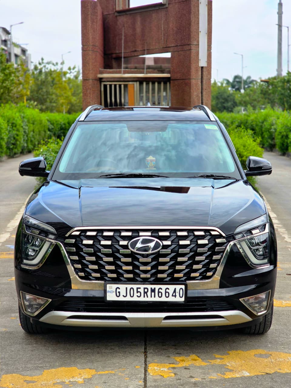 Hyundai Alcazar Signature (O) 6 STR 1.5 Diesel AT