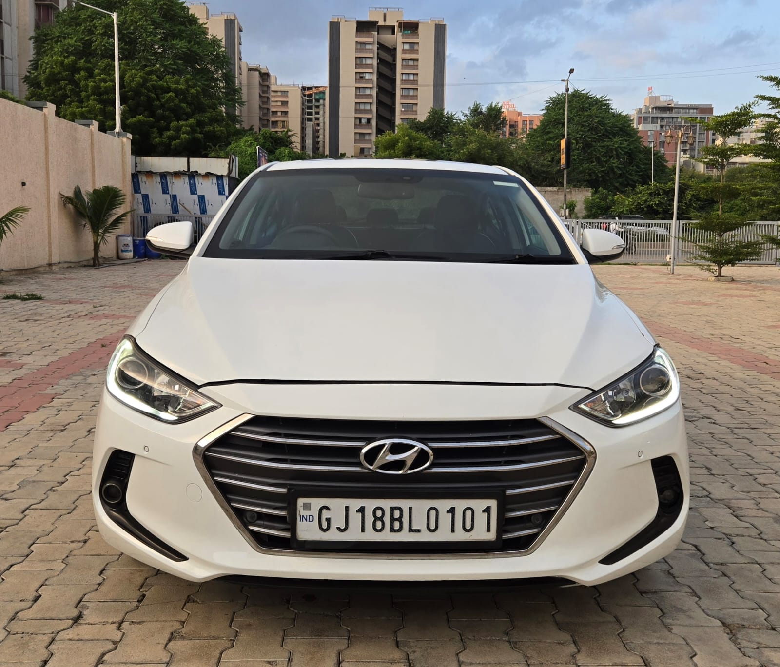 Hyundai Elantra SX