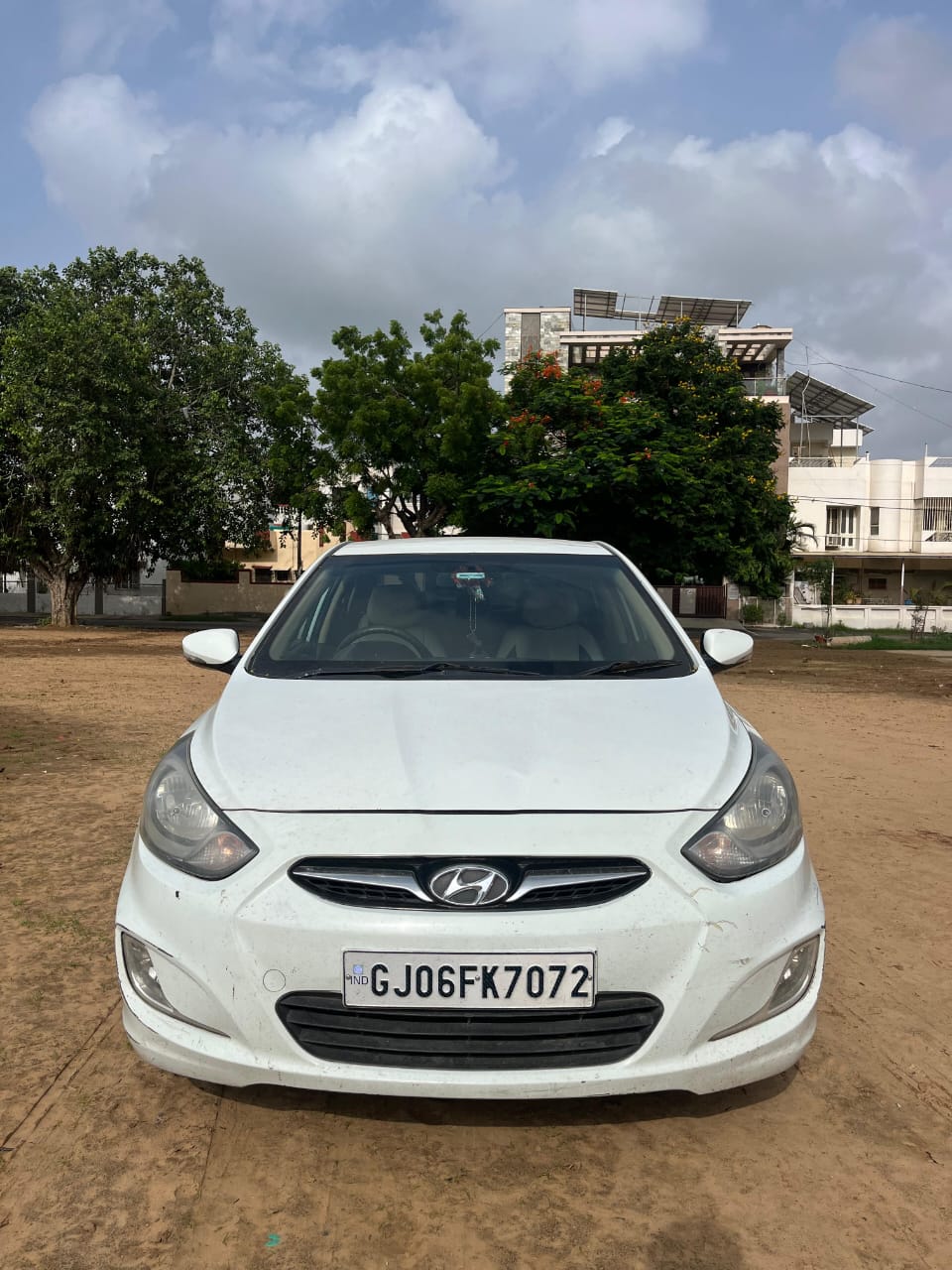 Hyundai Verna [2011-2015] Fluidic 1.6 CRDi SX