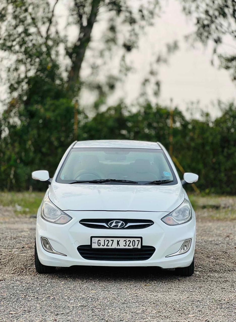 Hyundai Verna S Plus 1.5 VTVT