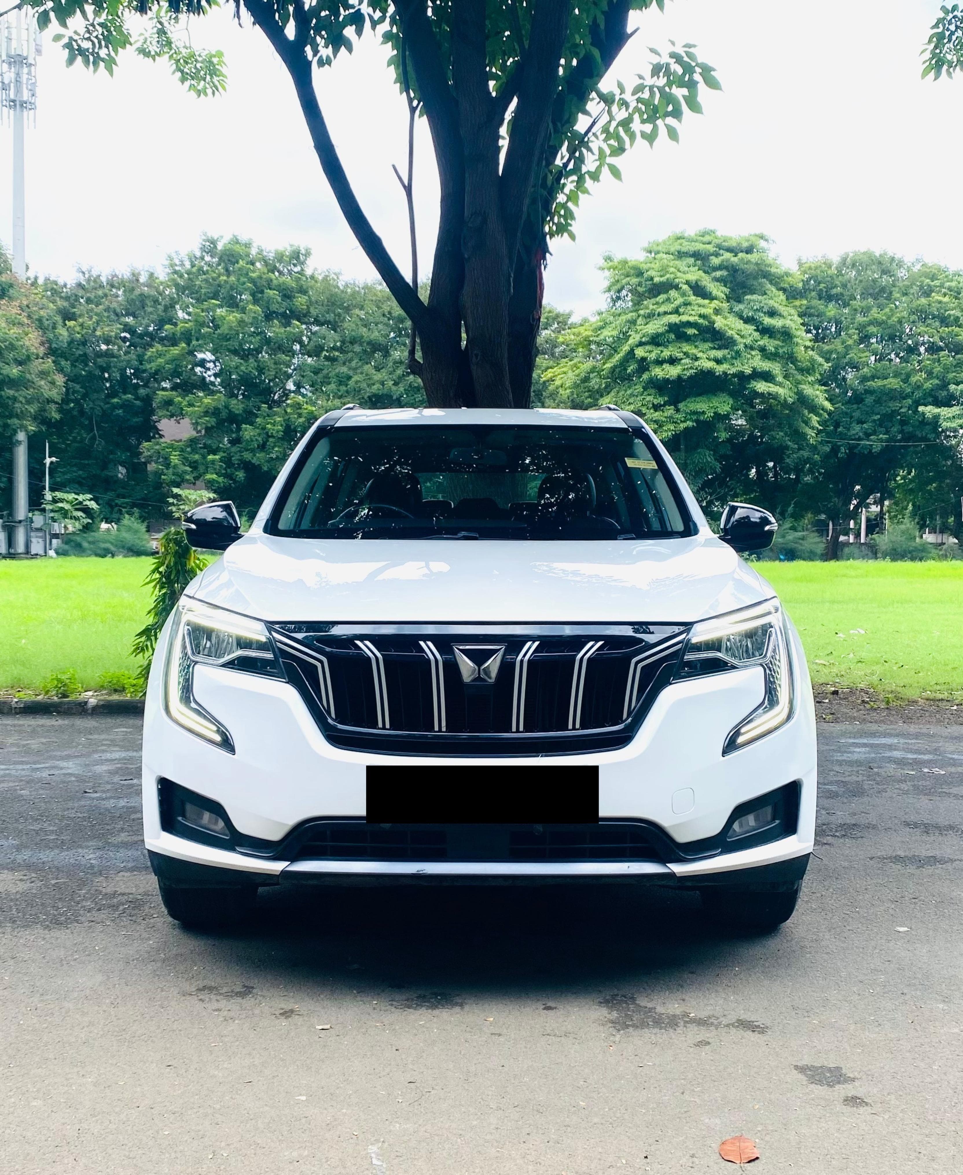 Mahindra XUV700 AX 5 Diesel MT 7 STR