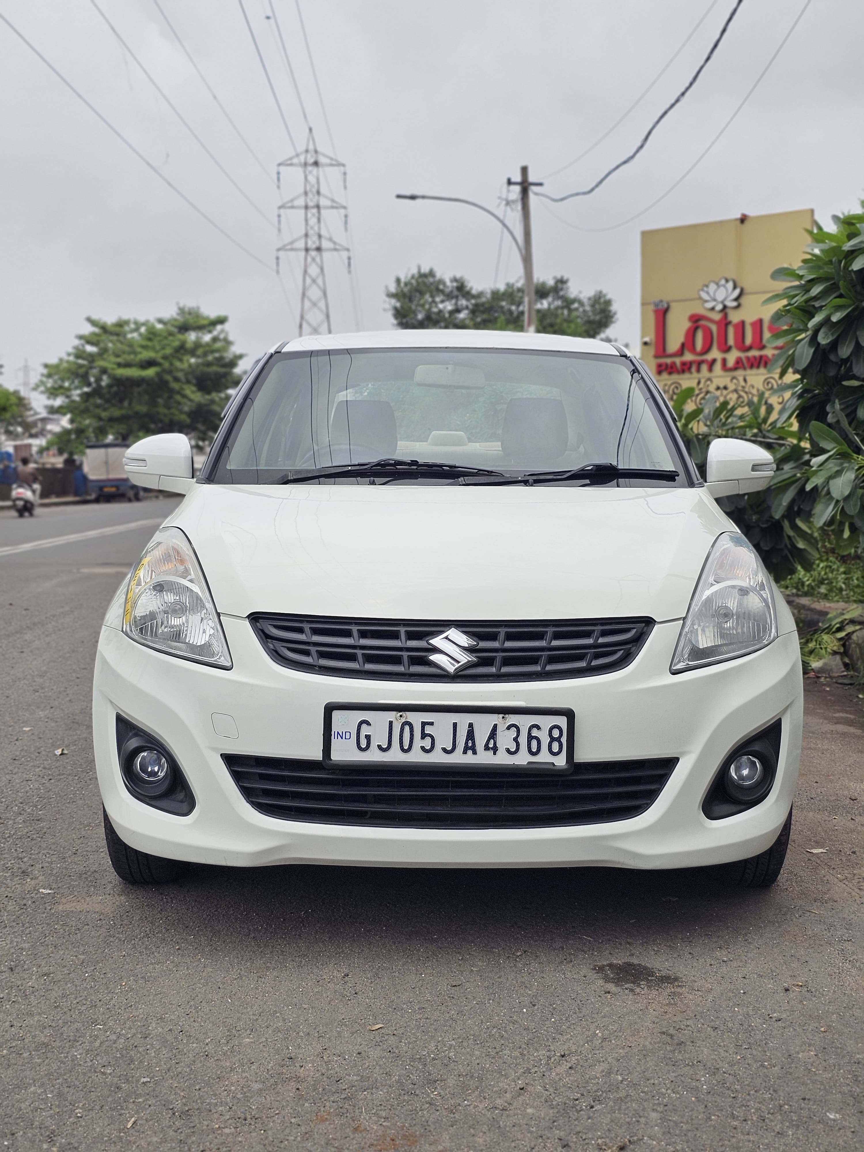 Maruti Suzuki Dzire VXi
