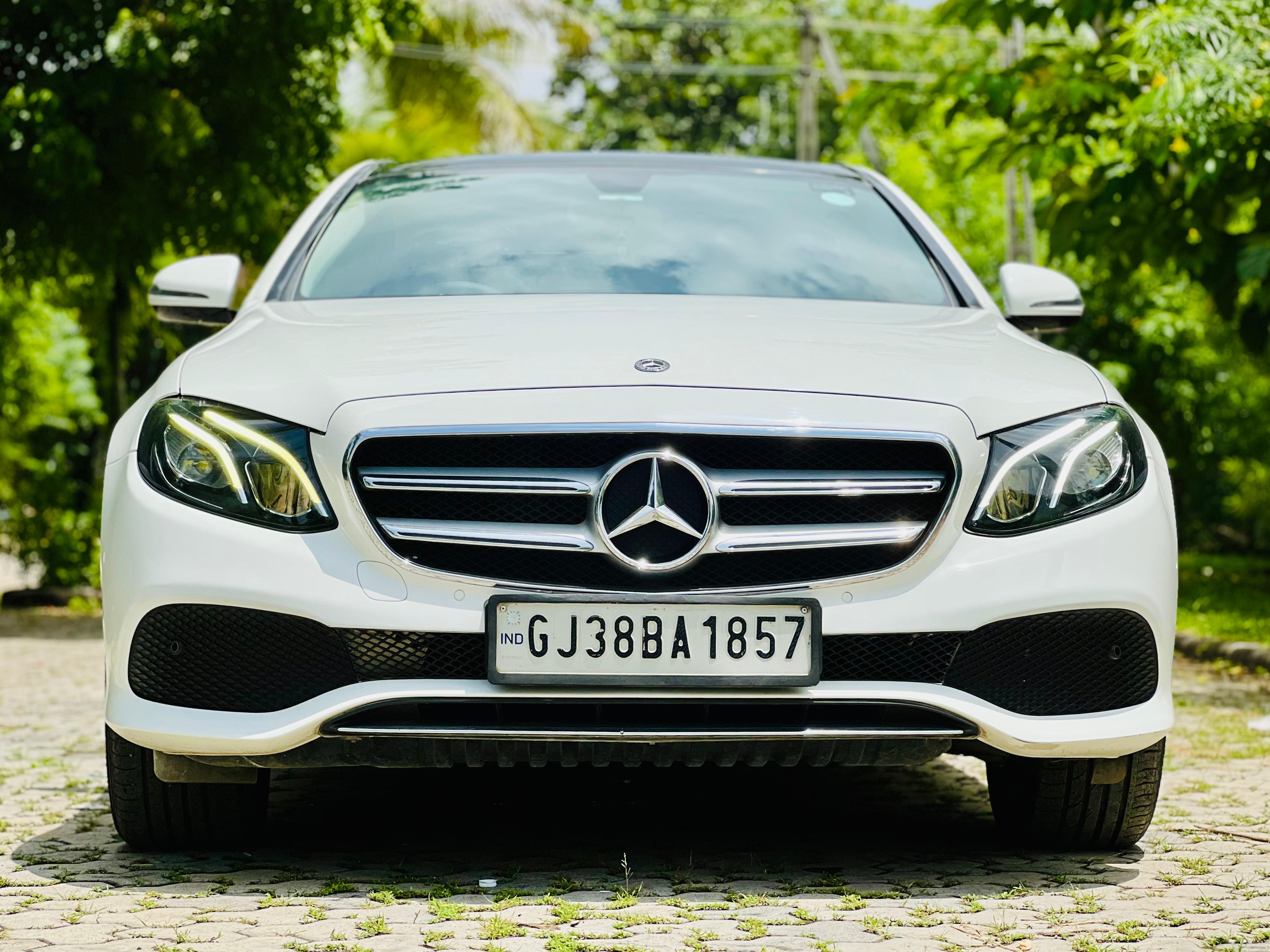 Mercedes-Benz E-Class E 220d Expression