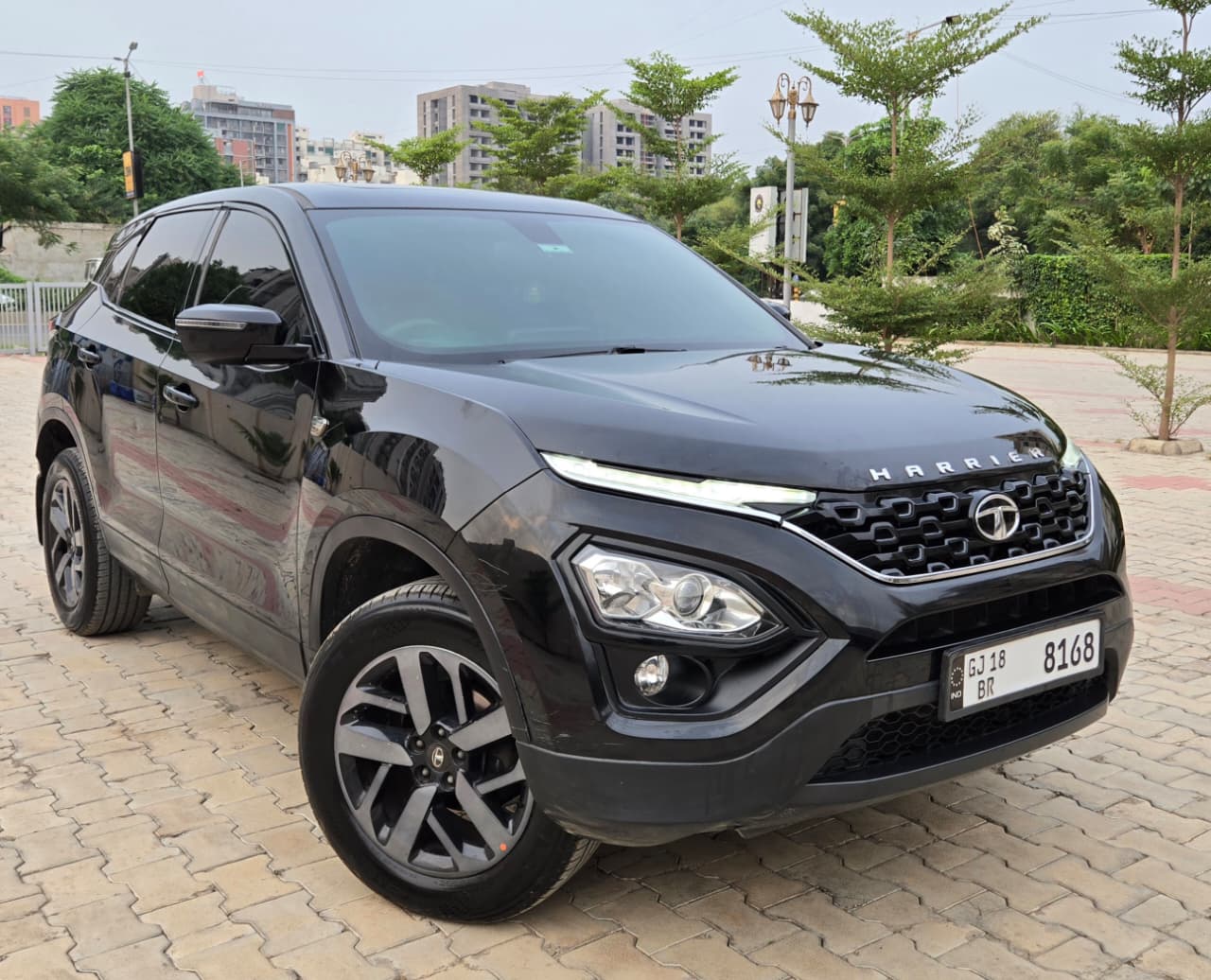 Tata Harrier XZA Plus Dark Edition
