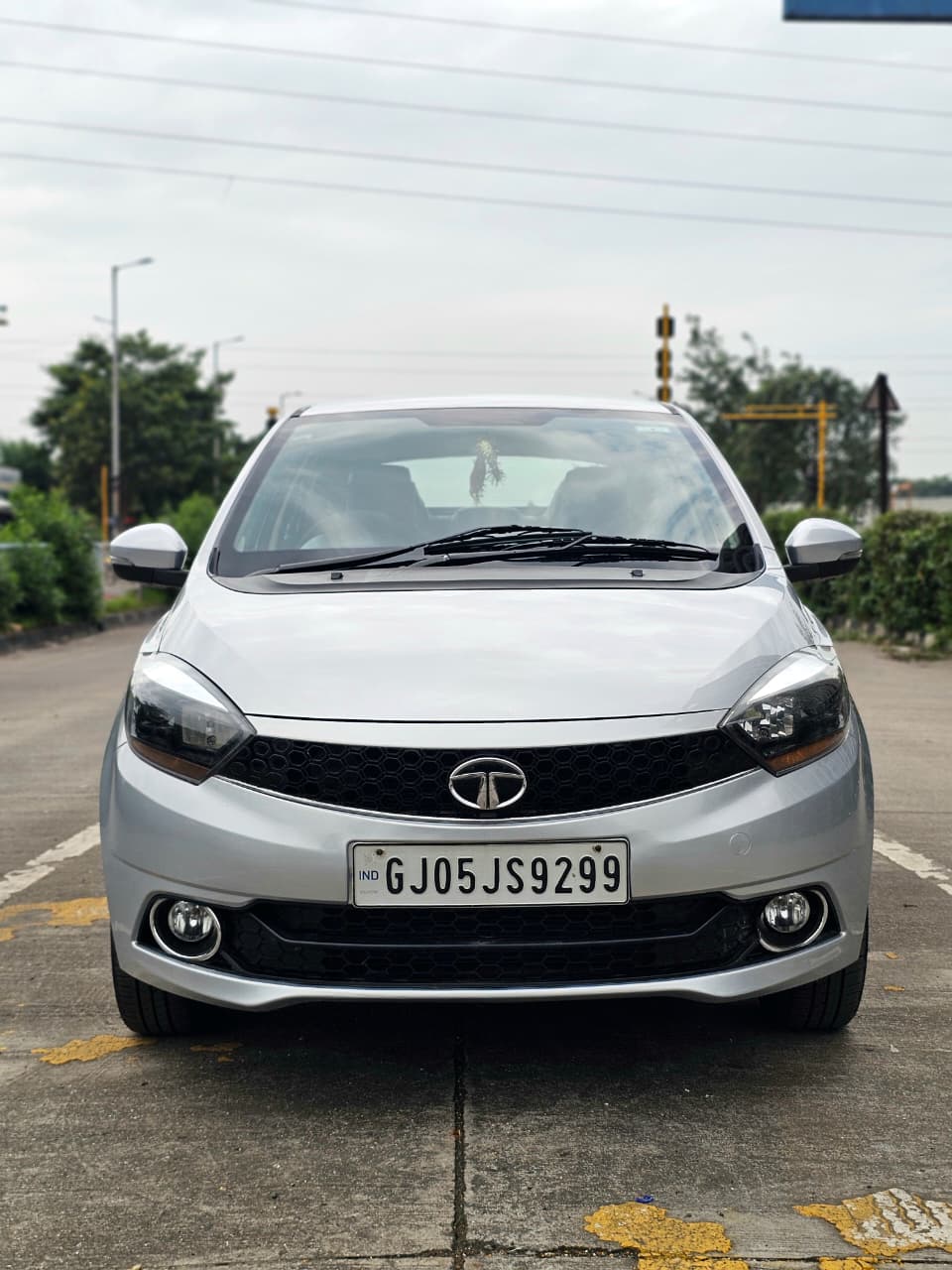 Tata Tigor XZ