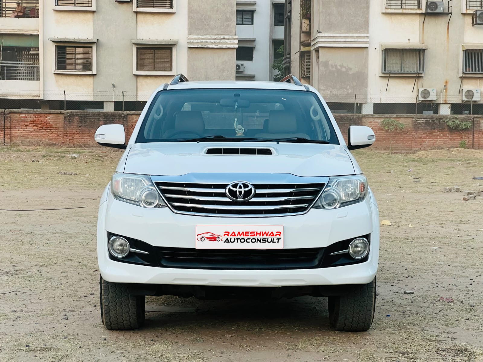 Toyota Fortuner 2.8 Diesel 4x2 AT