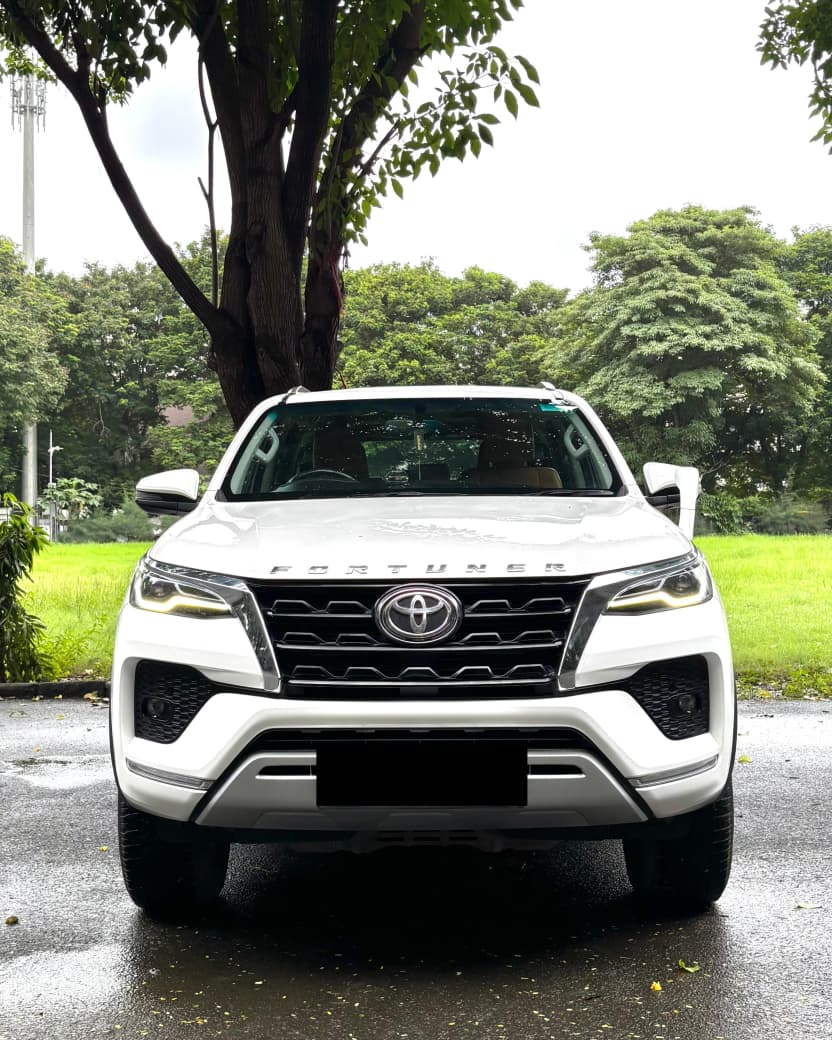 Toyota Fortuner 2.8 Diesel 4x2 MT